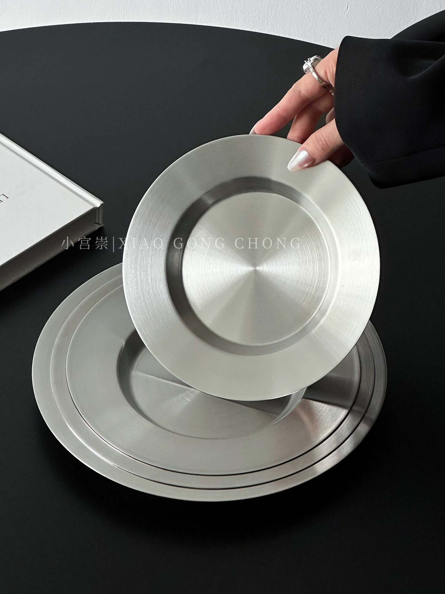 Đĩa inox phong cách Ins, đĩa steak và mì kiểu công nghiệp, đĩa salad kiểu Hàn Quốc, đĩa tráng miệng, đĩa bánh ngọt, đĩa kiểu Tây