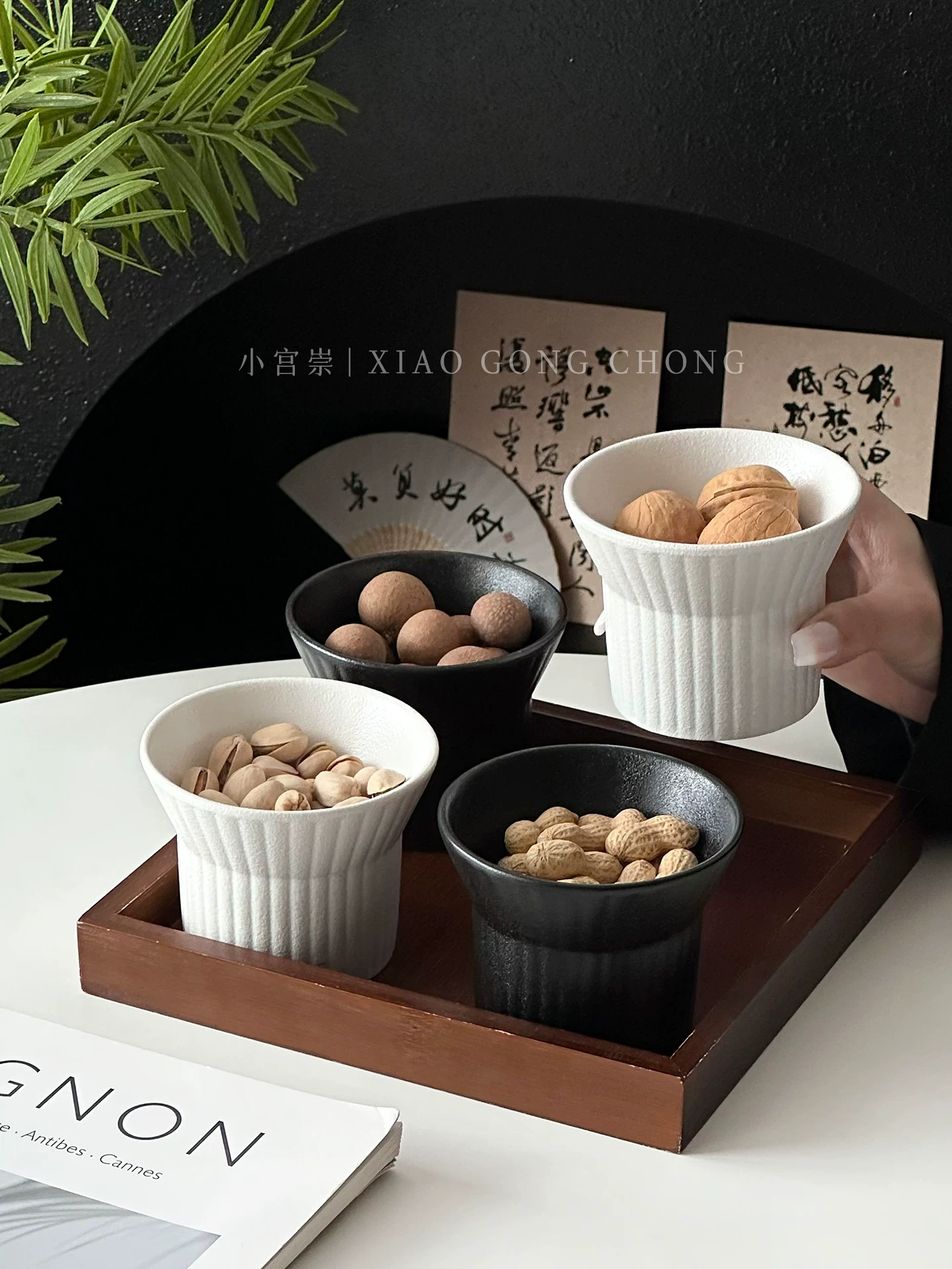 Khay đựng trái cây cao cấp bốn ngăn, khay đựng trái cây phòng khách sang trọng, khay đựng bánh kẹo, khay đựng món tráng miệng.