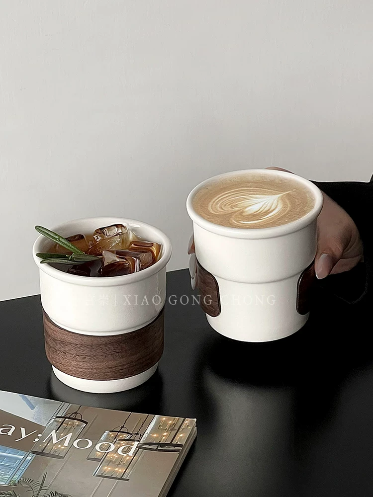 Cốc cầm tay bằng gốm trắng tối giản, cốc cà phê latte tiện lợi, cốc nước có vỏ tre chống bỏng, cốc sữa ăn sáng.