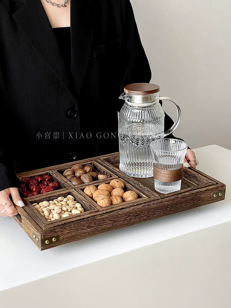 Khay gỗ kiểu Trung Quốc có bốn ngăn đựng trái cây khô, khay đựng đồ ăn nhẹ, khay đựng bánh ngọt cho bữa trà chiều, phụ kiện trà, khay đựng trái cây