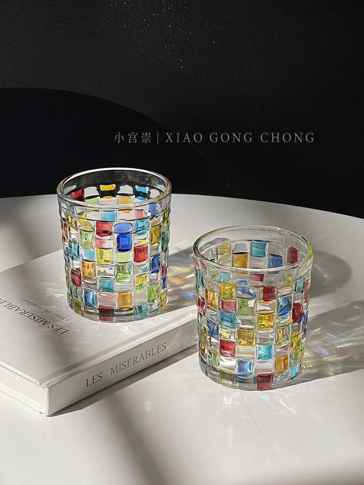 Ly mây đan phản quang cầu vồng, ly thủy tinh vuông kẻ caro cổ điển, thiết kế vẽ tay, ly rượu whisky độc đáo