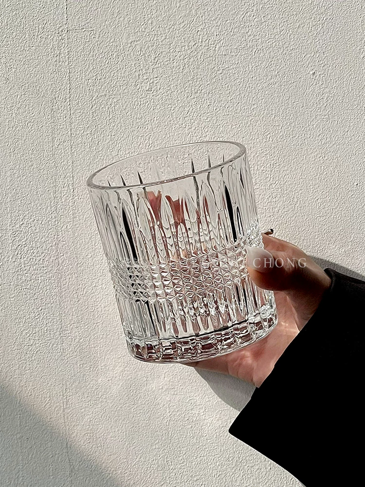 Ly rượu whisky cao cấp, ly rượu pha lê sang trọng nhẹ nhàng, ly bia cao cấp dùng trong gia đình, ly đá viên, ly thủy tinh