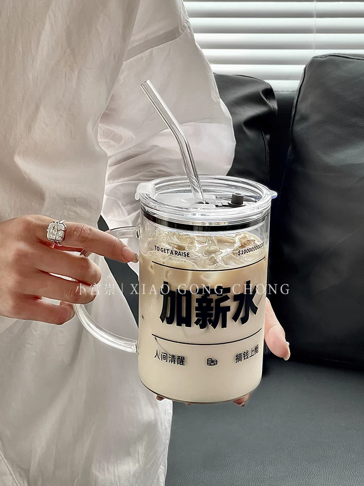 Ly thủy tinh có vạch chia dung tích lớn 1000ml, chủ đề nghỉ hưu sớm, kèm nắp và quai cầm, dùng để uống nước văn phòng.