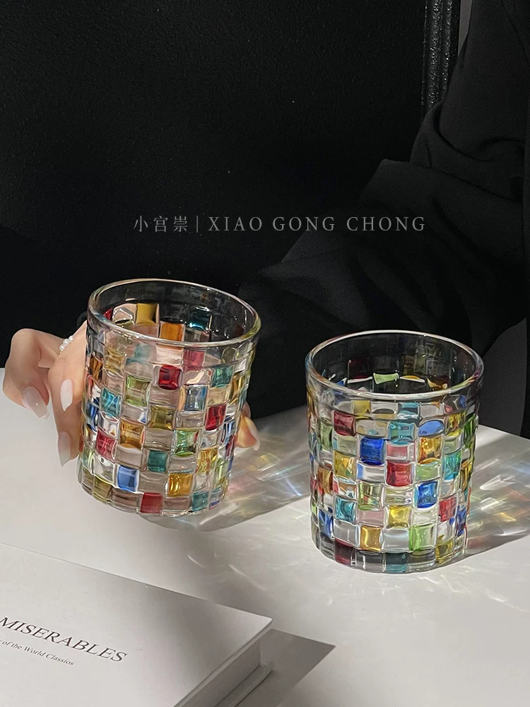 Ly mây đan phản quang cầu vồng, ly thủy tinh vuông kẻ caro cổ điển, thiết kế vẽ tay, ly rượu whisky độc đáo