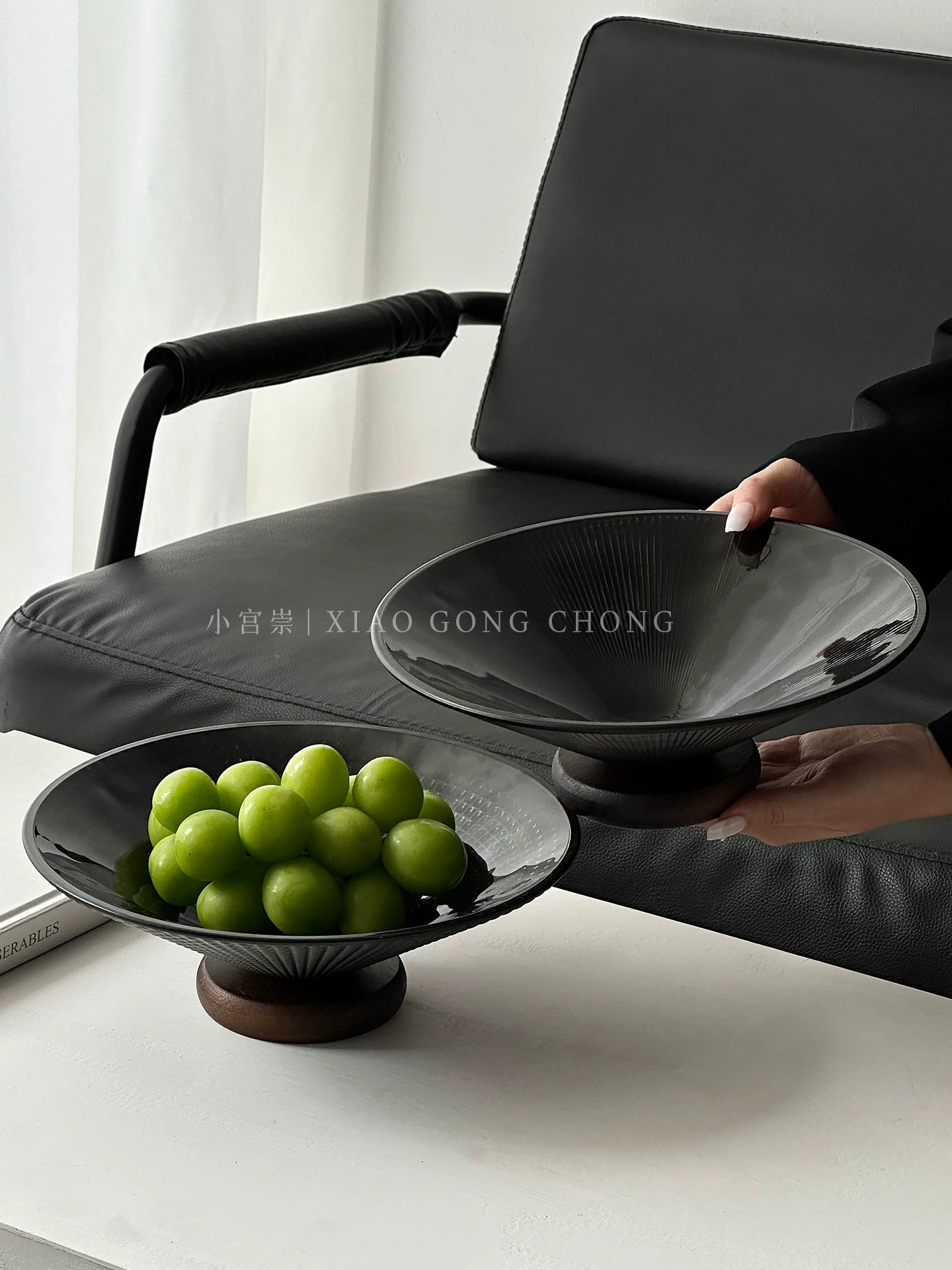 Đĩa trái cây thủy tinh đen cao cấp, sang trọng, dùng cho bàn cà phê gia đình, đĩa đựng hoa quả khô, kẹo và đồ ăn nhẹ, kiểu dáng thanh lịch và tinh tế