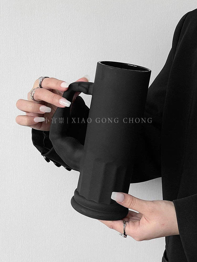 Ly bia thủy tinh sáng tạo, màu đen mờ, kiểu dáng cơ bắp mạnh mẽ, dung tích lớn, dùng được cho bia thủ công, nước ép, nước uống