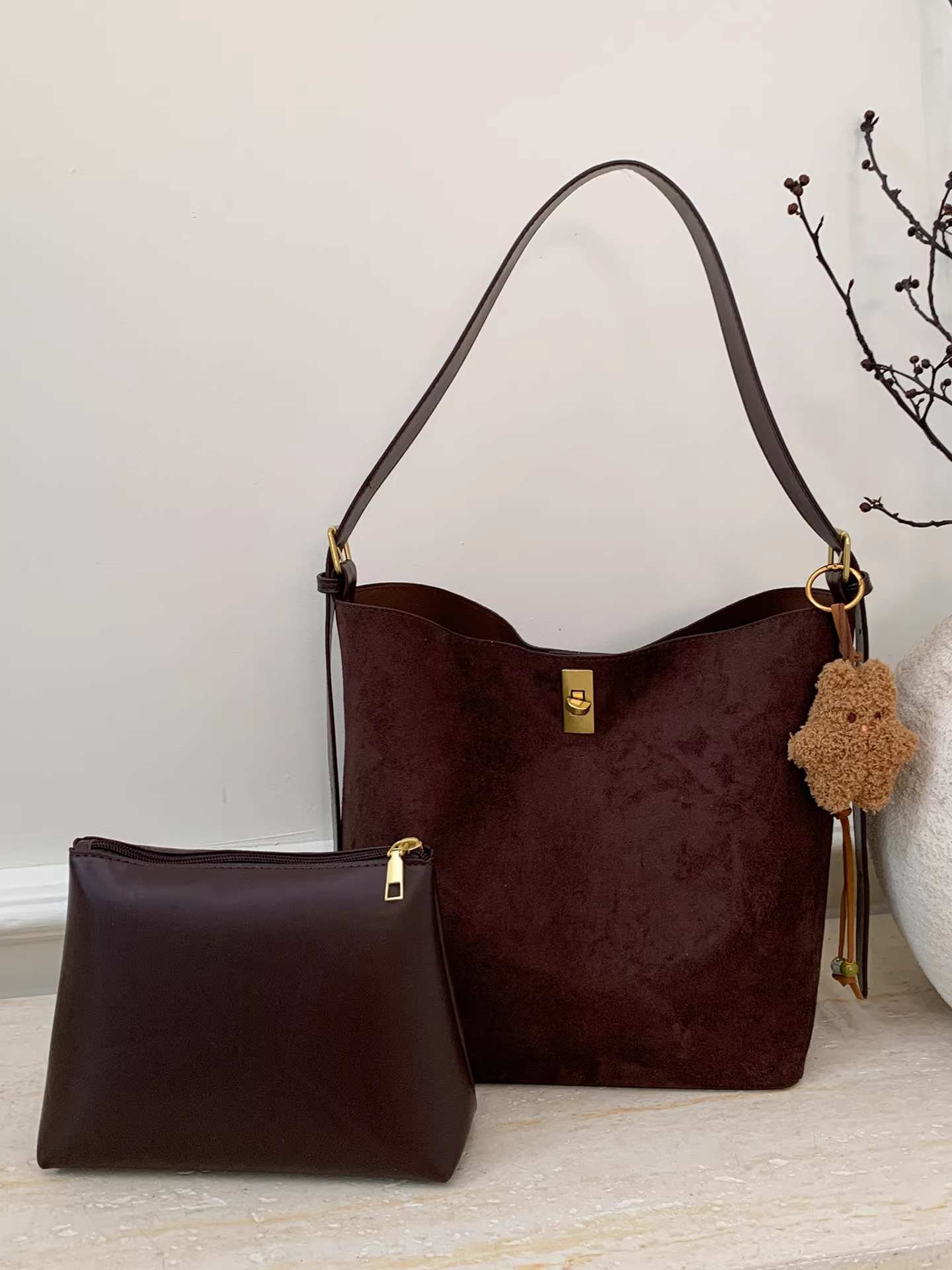 Túi da lộn nữ, dung tích lớn, mẫu mới thu đông 2025, đa năng, kiểu retro, đeo chéo, túi mẹ và con gái, túi xô