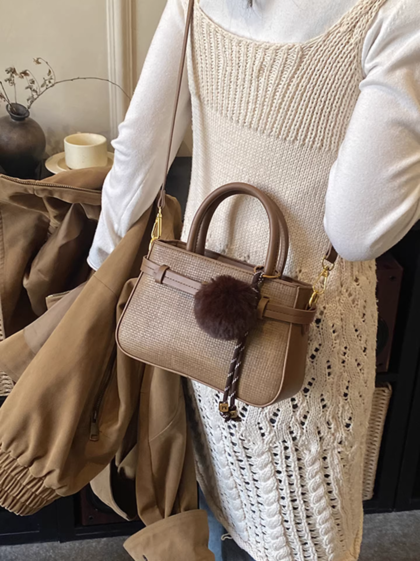 Túi xách nữ cao cấp, phong cách retro thu đông 2025, mẫu mới siêu hot, túi đeo chéo/vách, túi bucket bán chạy