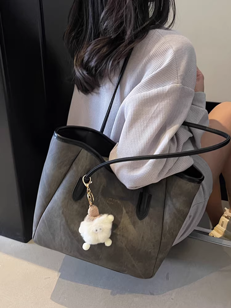 Túi xách nữ cỡ lớn kiểu mới 2025 đơn giản đa năng đeo vai xuân hè phiên bản Hàn Quốc túi tote dành cho sinh viên