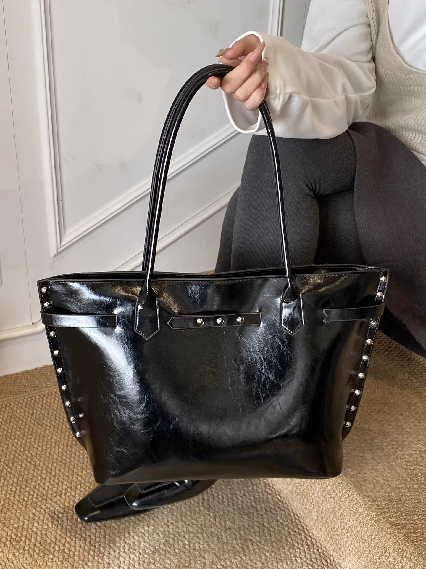 Túi đeo chéo nữ kiểu retro, dung tích lớn, mẫu mới thu đông 2025, đa năng, đeo vai/nách, túi tote đi học