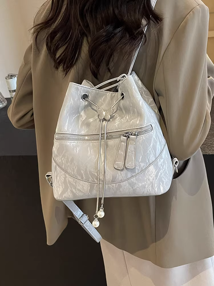 Ba lô nữ thời trang mới 2025 thiết kế độc đáo, túi đeo vai đa năng, balo đi học nhẹ, balo du lịch