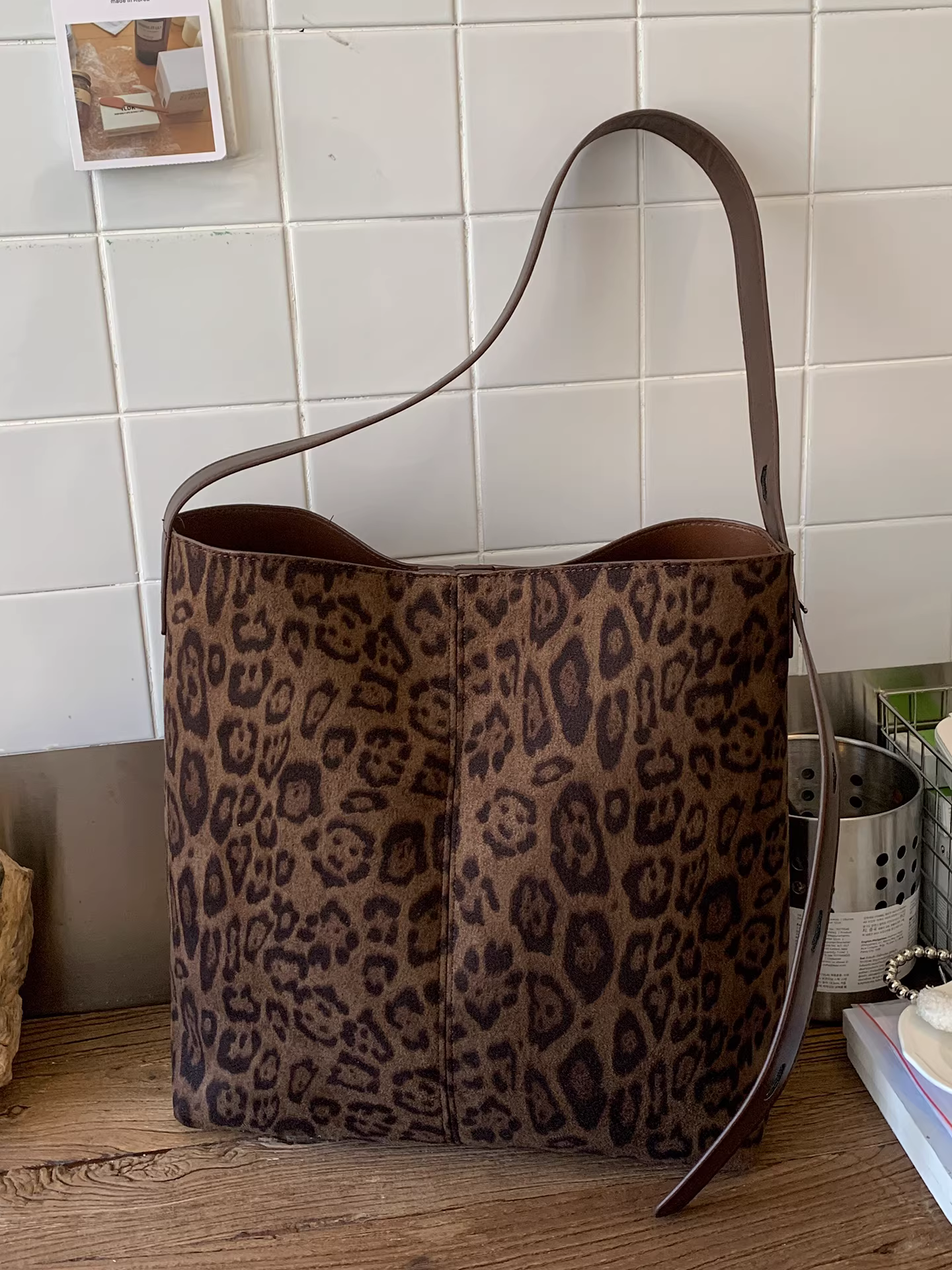 Túi da lộn họa tiết da báo dành cho nữ, sức chứa lớn, mẫu mới thu đông 2025, túi đeo chéo đa năng, túi mẹ và con gái, túi tote