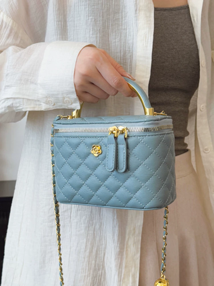 Túi đeo chéo nữ họa tiết kim cương, thiết kế độc đáo mùa xuân/hè 2025, túi đeo vai/chéo, túi đựng mỹ phẩm cao cấp.