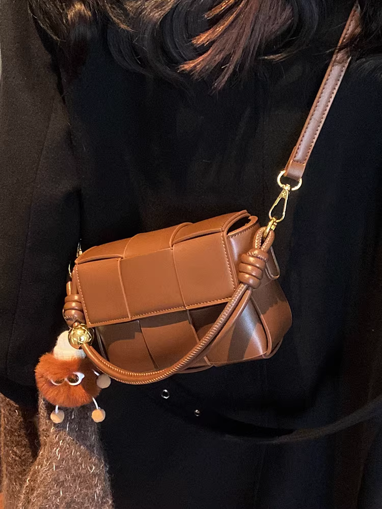 Túi nhỏ nữ 2025 mẫu mới thời thượng, túi đeo chéo thiết kế độc đáo, đa năng, cao cấp, cực hot, túi mini siêu xinh