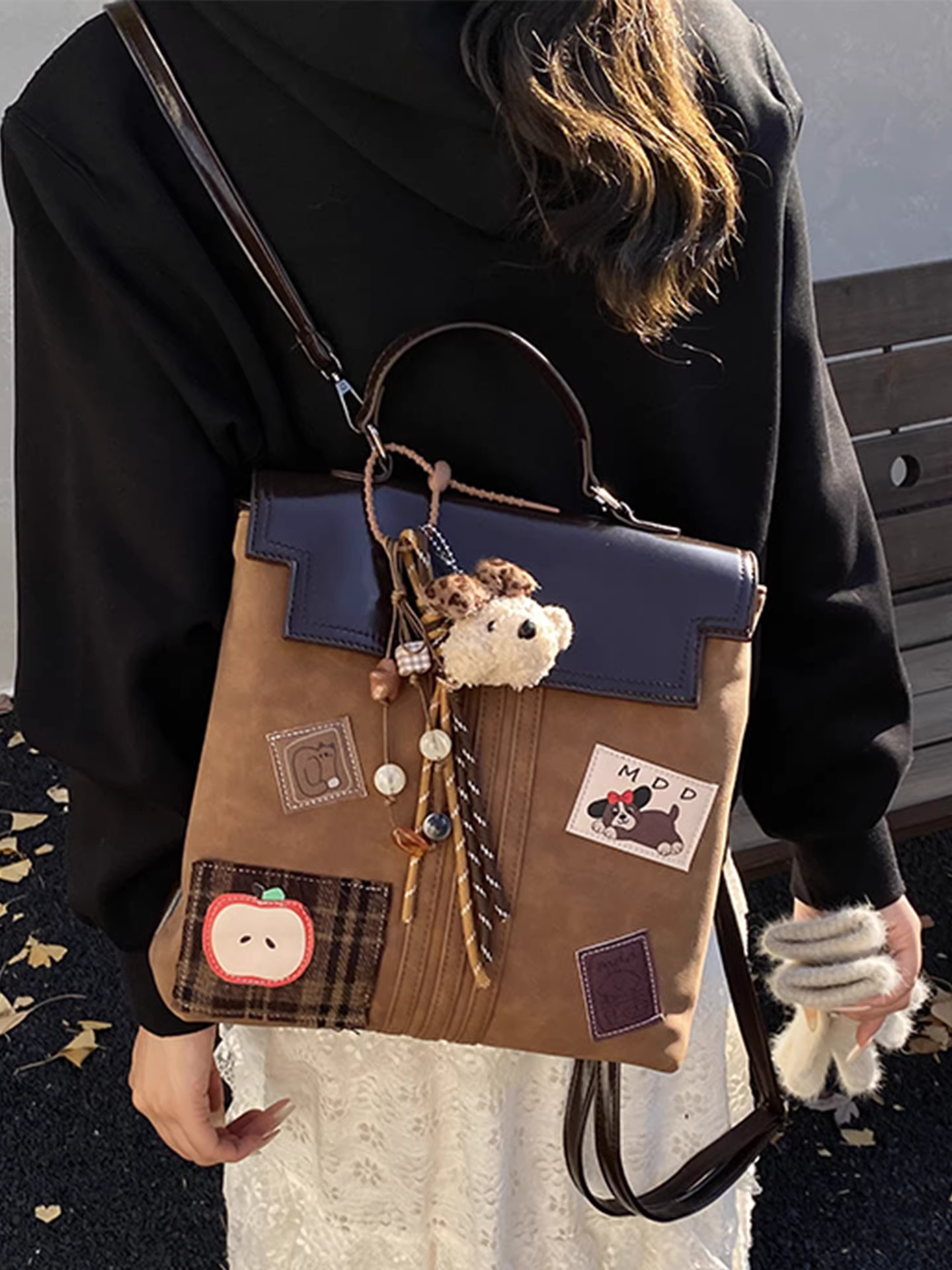 Ba lô mờ kiểu retro dành cho nữ, sức chứa lớn, túi đi học kiểu Anh giản dị, có huy hiệu, ba lô du lịch nhẹ