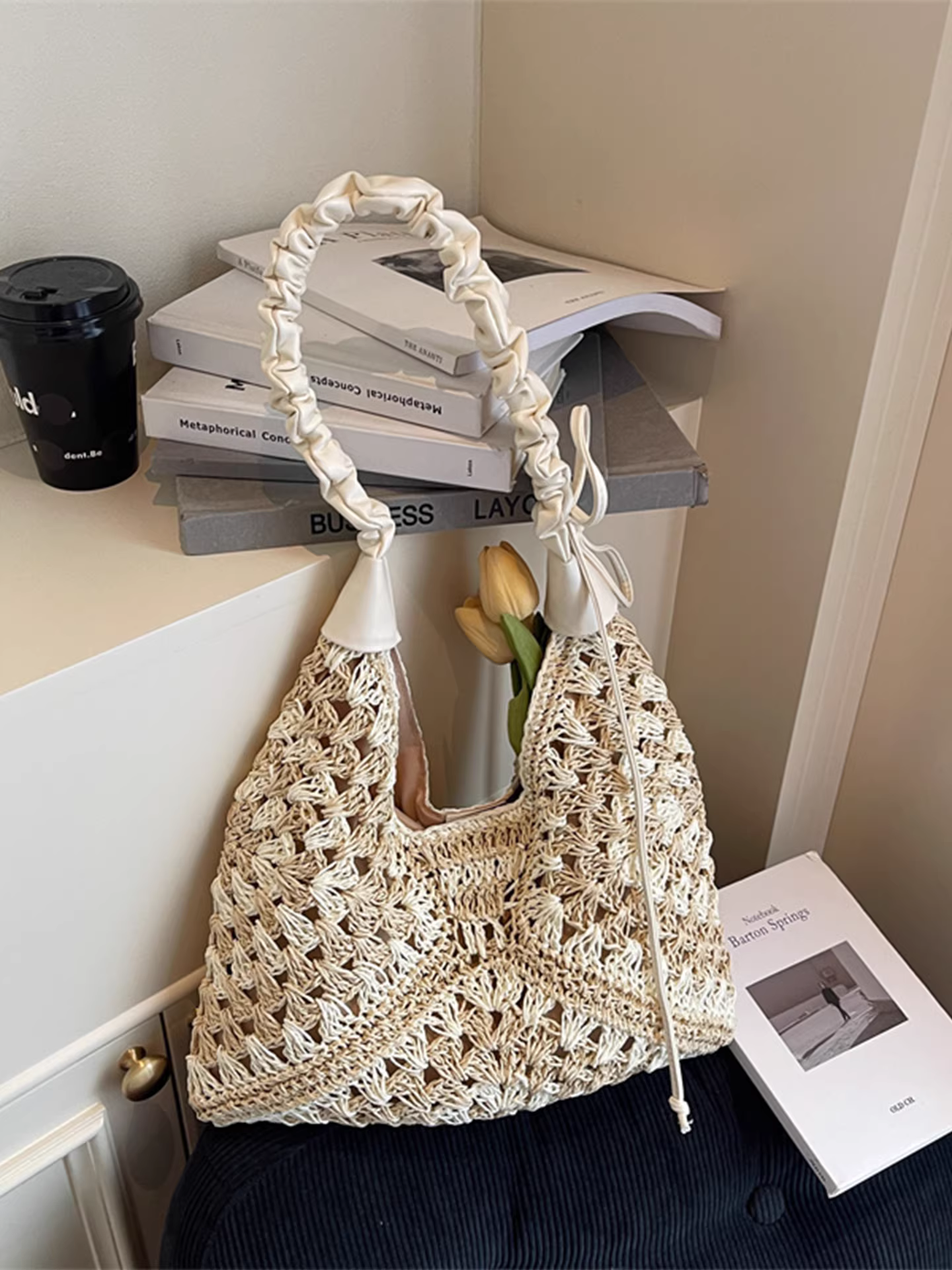 Túi đan lỗ lớn dành cho nữ, kiểu mới hè 2025, đeo chéo một bên vai, túi cói dệt, túi đi biển.