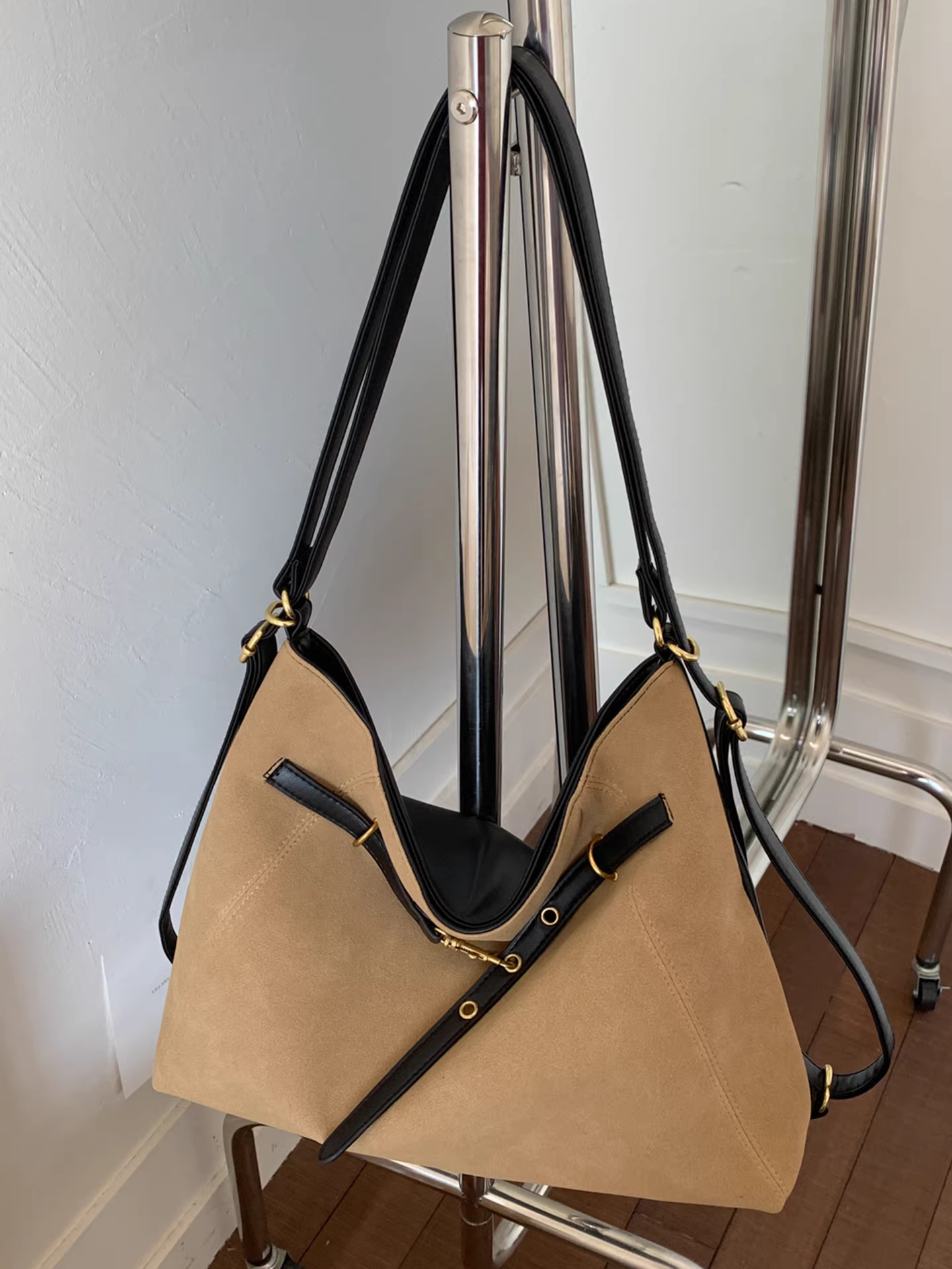 Túi đeo vai nữ phong cách retro, dung tích lớn, mẫu mới thu đông 2025, túi đeo vai đa năng, balo.