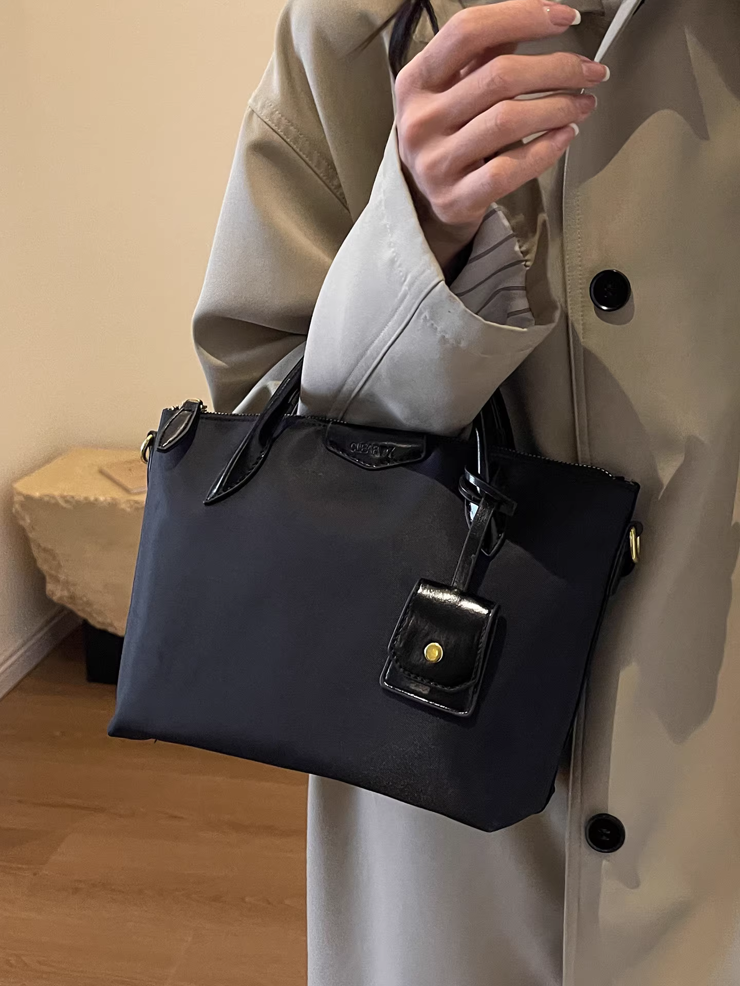 Túi vải Oxford dành cho nữ, dung tích lớn, mẫu mới thu đông 2025, túi đeo chéo đa năng, túi tote cao cấp đi làm