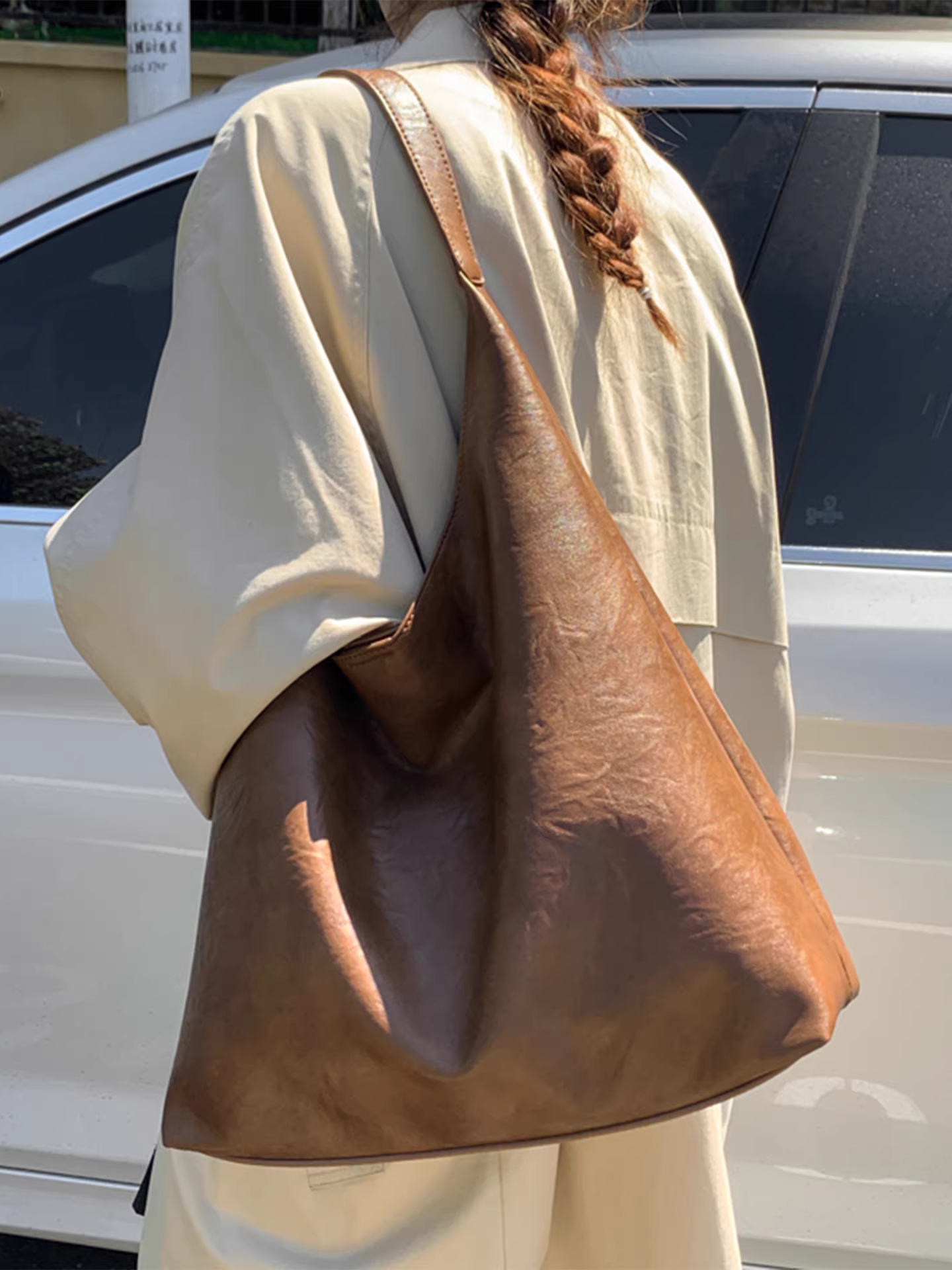 Túi đeo chéo nữ retro, dung tích lớn, mẫu mới hè 2025, đa năng, đơn giản, túi mẹ và bé, dùng đi làm và đi làm bằng xe, túi tote