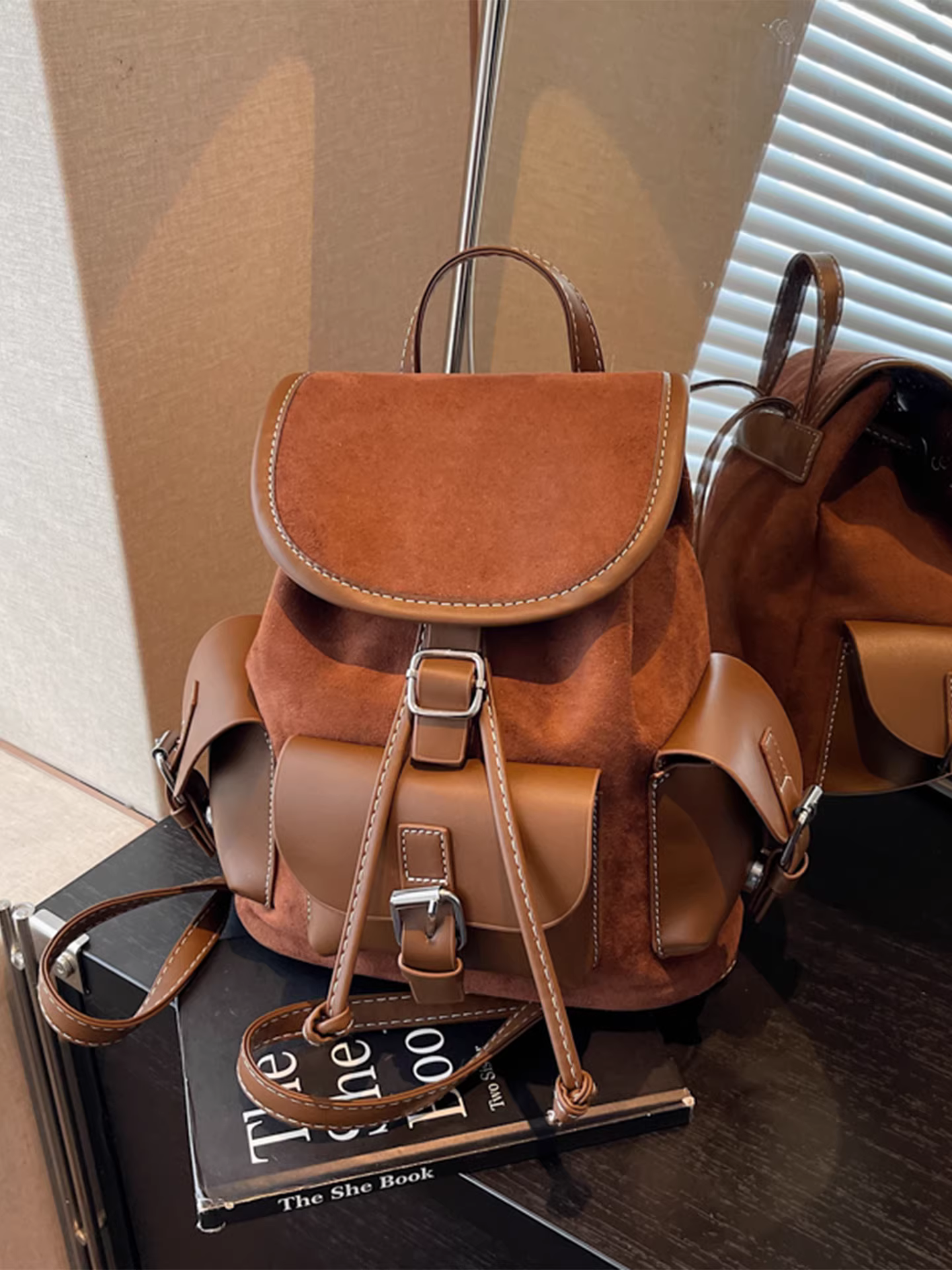 Ba lô phong cách retro mờ dành cho nữ, thiết kế độc đáo, túi đi học dành cho học sinh, ba lô du lịch nhẹ kiểu xô phổ biến