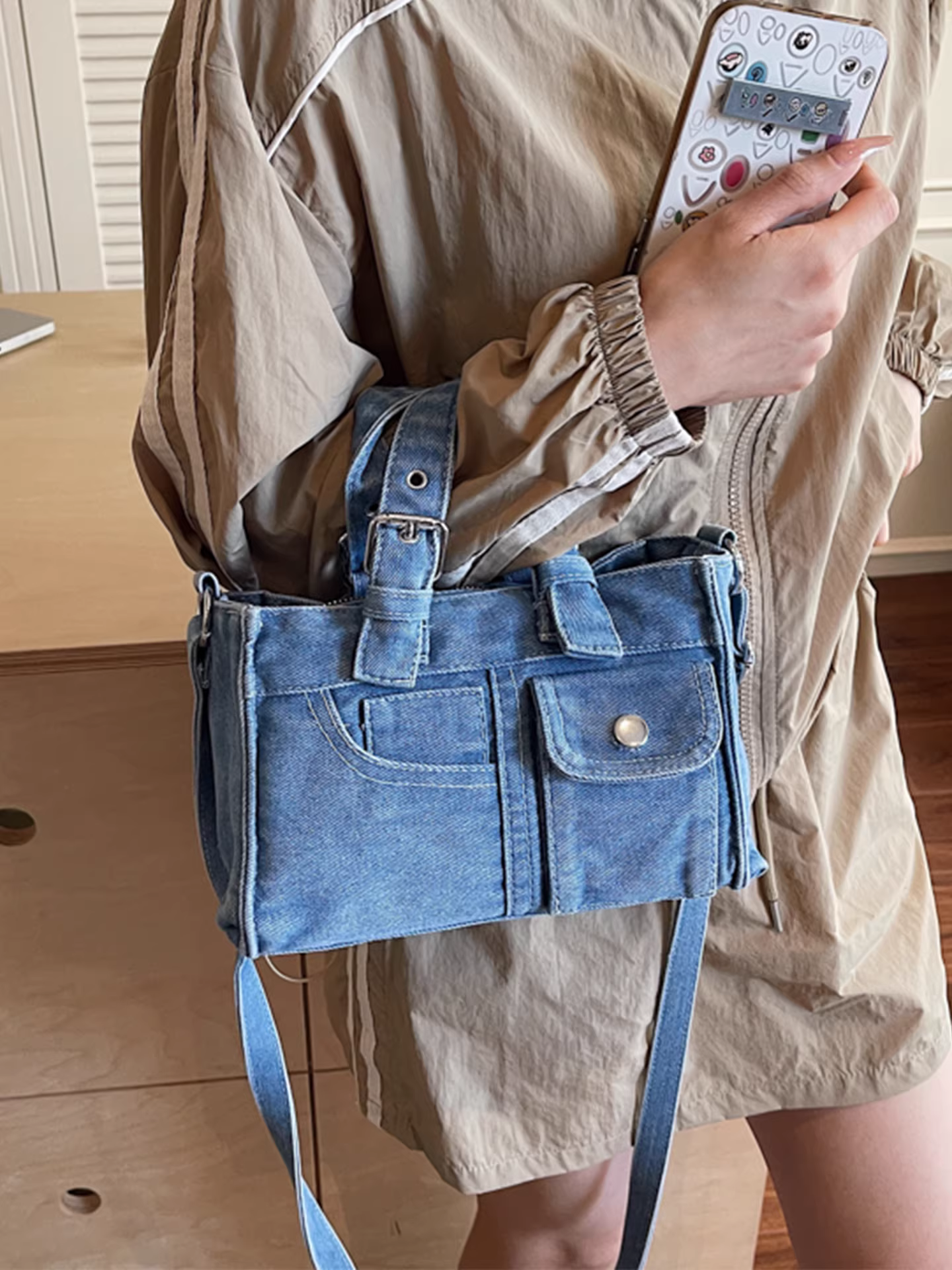 Túi denim nữ, mẫu mới hè 2025, thiết kế độc đáo, đeo chéo một bên vai, túi xách thời trang cao cấp