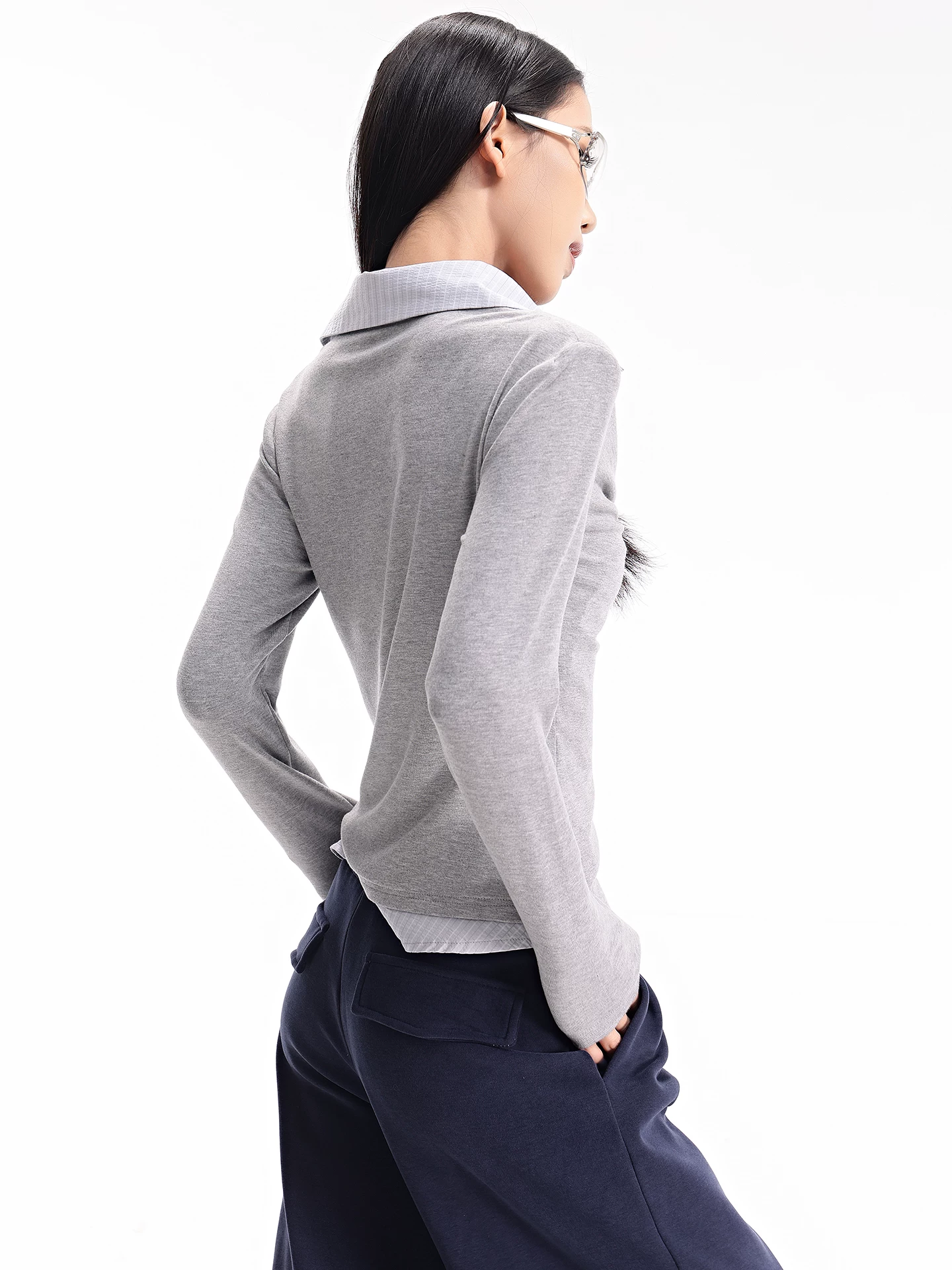 KEN STDUIO Áo sơ mi dài tay giả hai mảnh cổ tròn mùa thu Áo thun nữ nhiều lớp phong cách Hàn Quốc Giảm béo đa năng hàng đầu