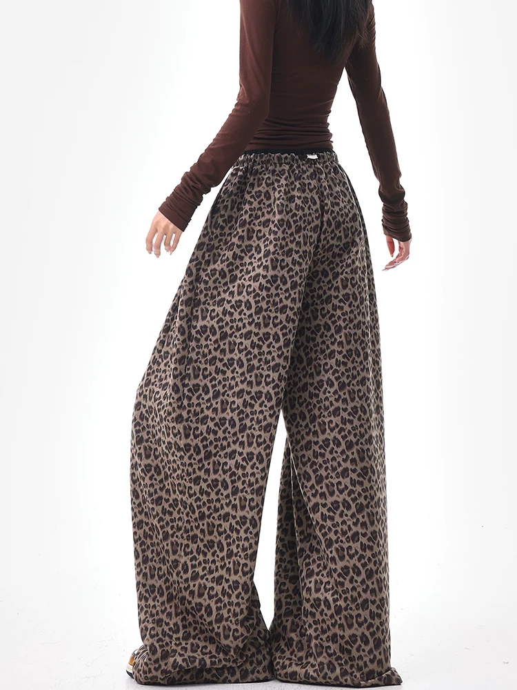 KEN STUDIO mùa thu đông mới phong cách retro da lộn in họa tiết da báo quần âu nữ lưng cao dáng rộng quần ống rộng giảm béo