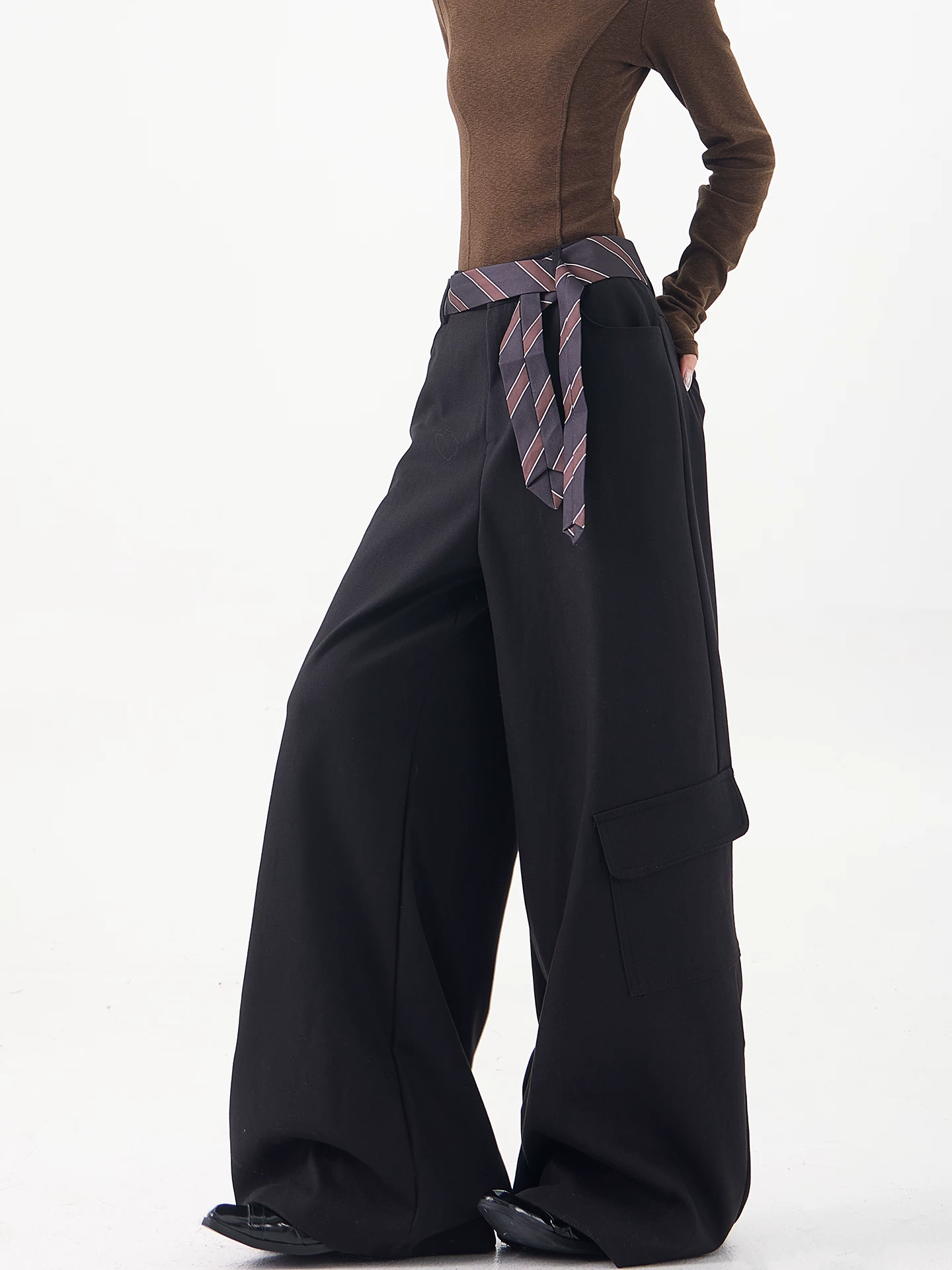 KEN STUDIO mùa thu đông mới màu đen dày dặn quần âu thường ngày dành cho nữ quần ống rộng lưng cao thẳng dáng rộng