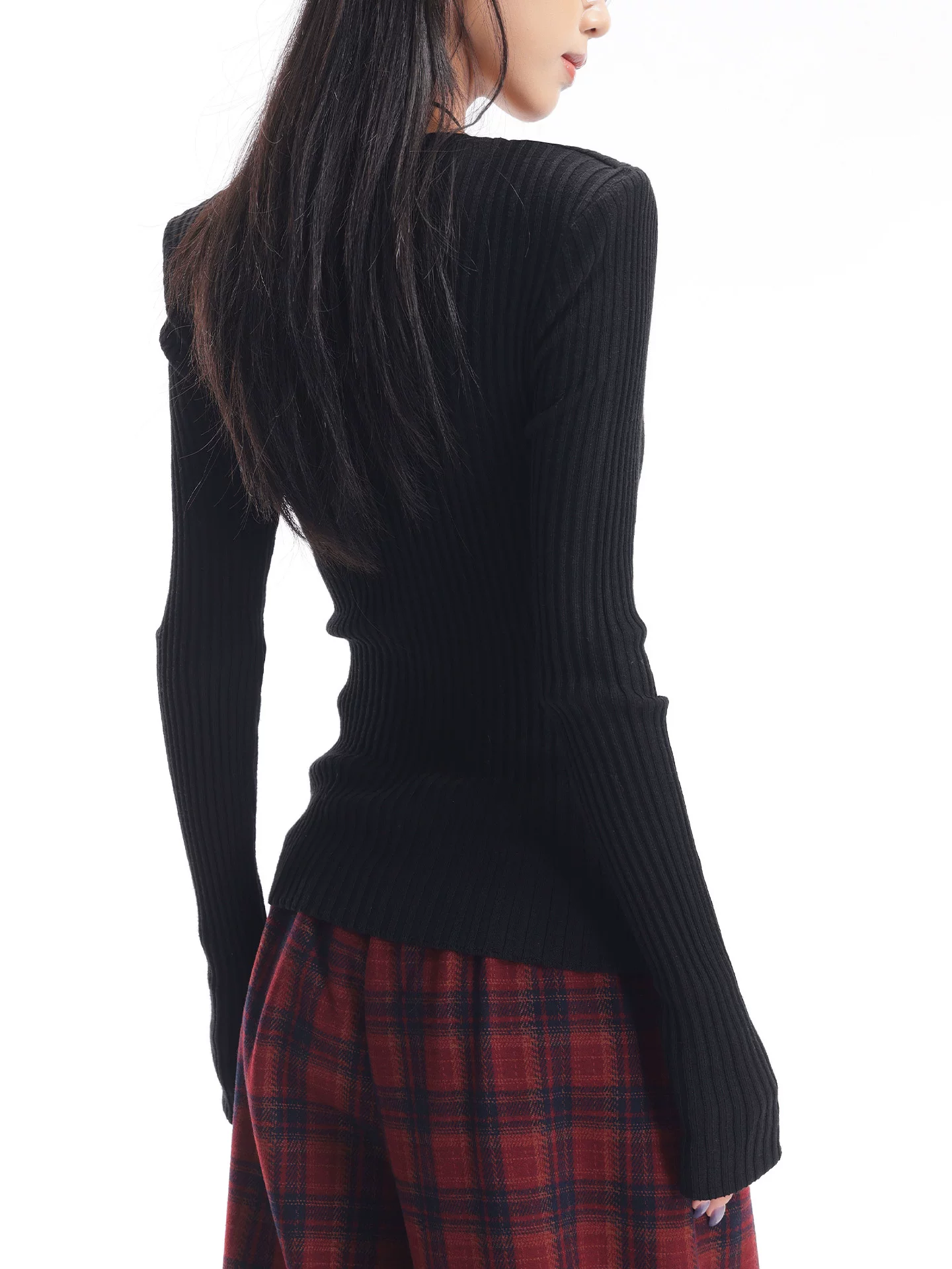 KEN STUDIO Áo dệt kim dài tay màu đen mới thu đông dành cho nữ, áo hai mảnh giả dáng ôm vừa vặn ở vai phải