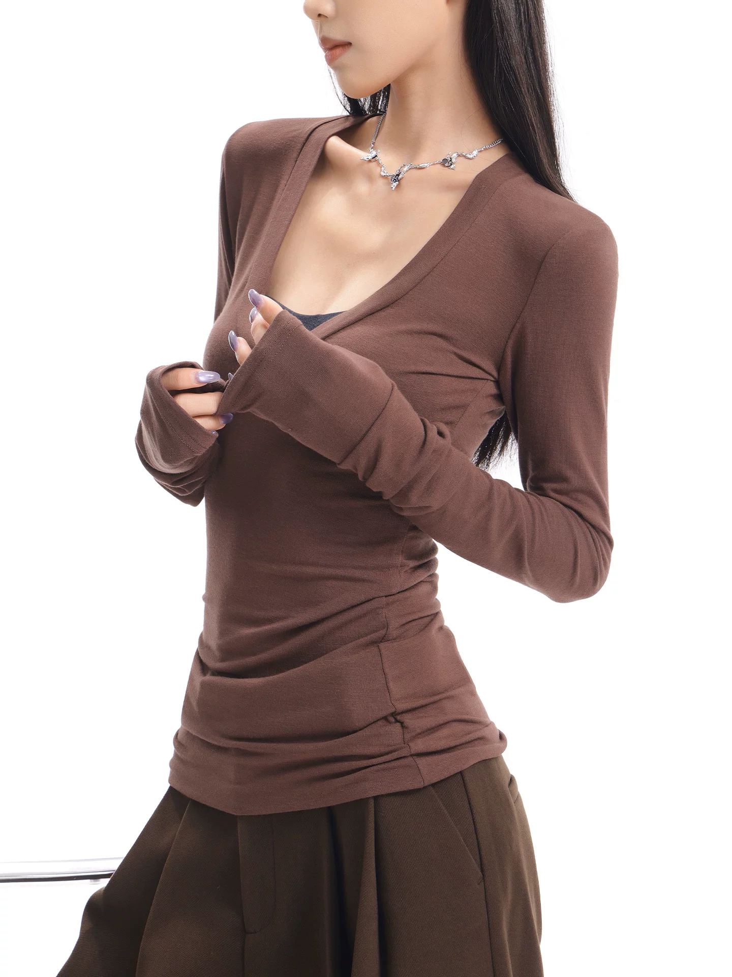 KEN STUDIO Áo thun dài tay cổ chữ V màu cà phê mới thu đông dành cho nữ, áo sơ mi dáng ôm kiểu Maillard dáng ôm tôn dáng