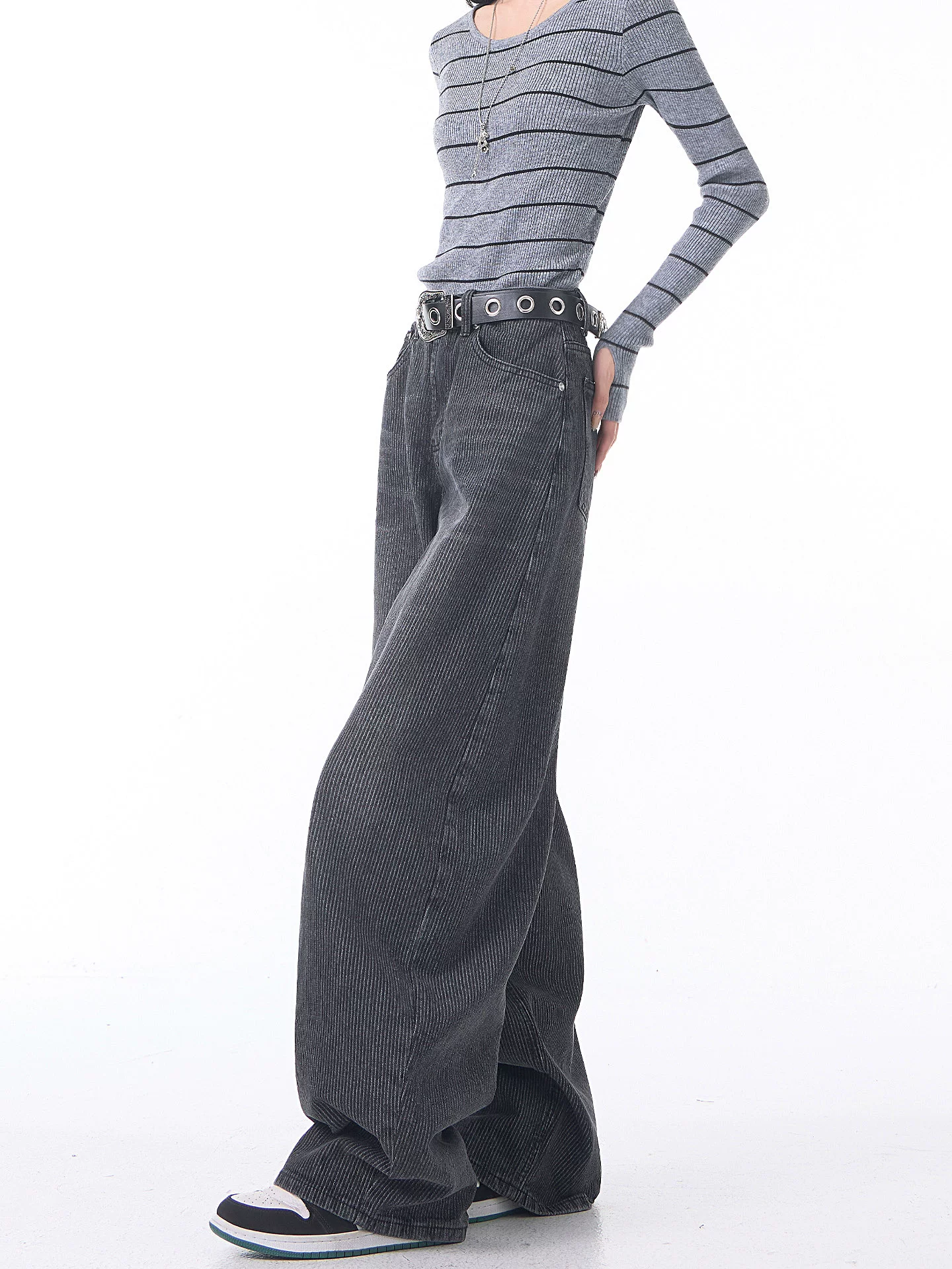 Quần jean kiểu Mỹ cổ điển có lót lông cừu mùa thu đông của KEN STUDIO dành cho nữ, quần cạp cao, dáng ôm, quần ống rộng thông thường.