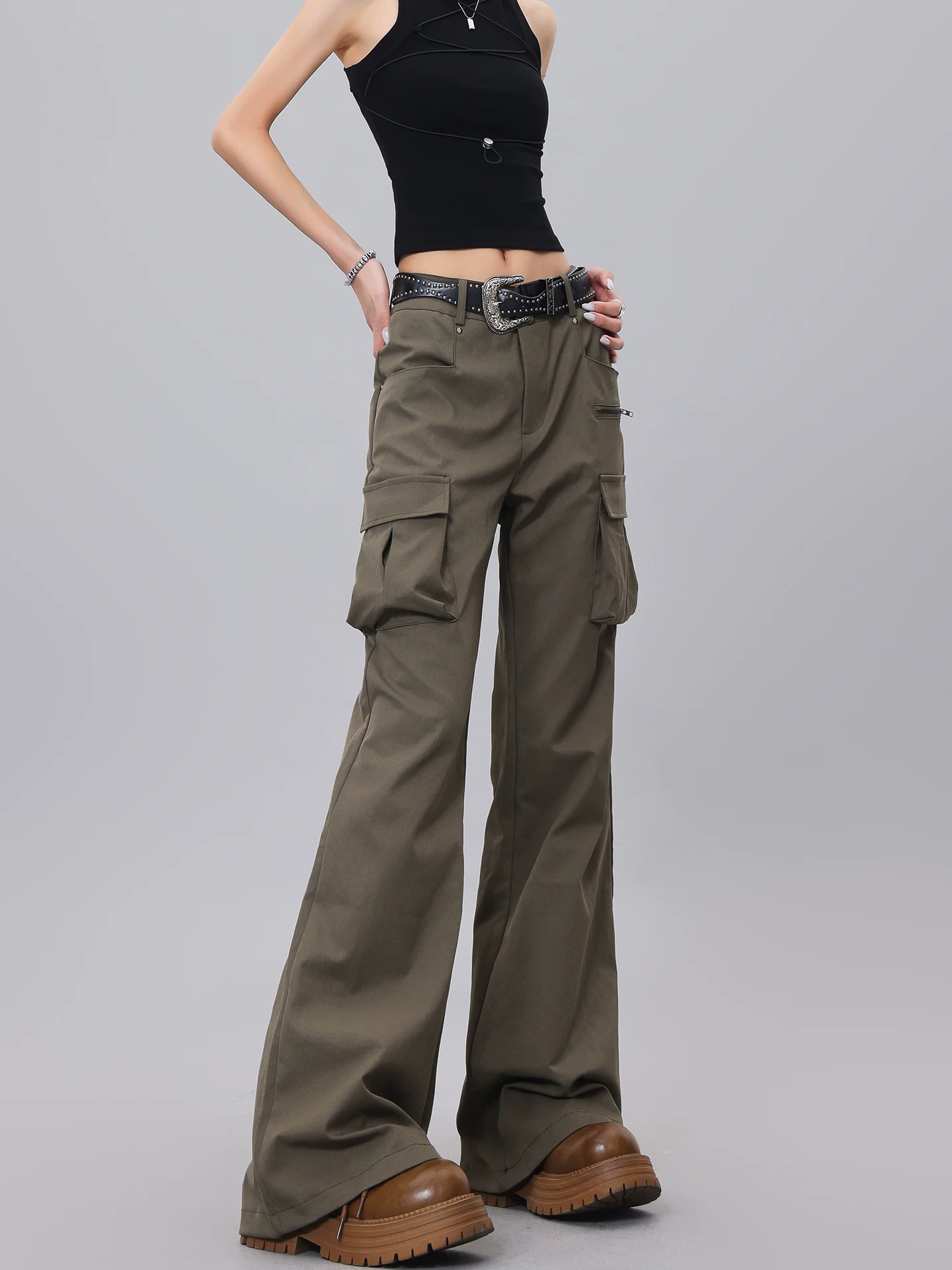 KEN STUDIO Xuân Thu Quần Cargo ống loe màu xanh quân đội mới dành cho nữ, quần ống rộng dáng rộng phong cách, giúp giảm béo