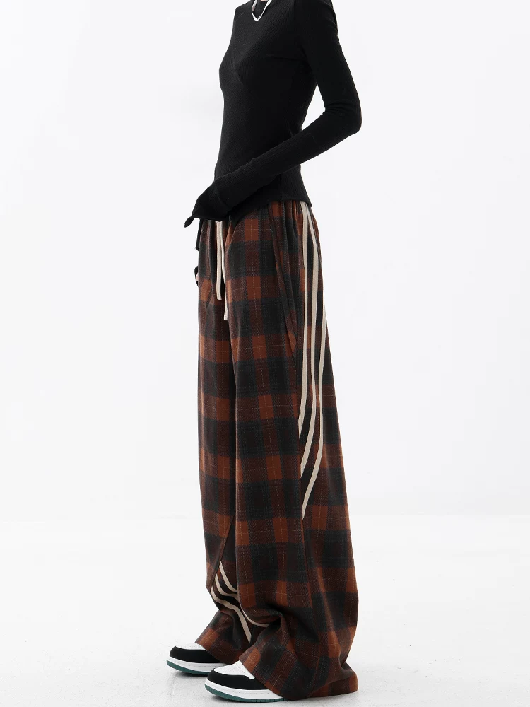 KEN STUDIO quần kẻ sọc lót lông cừu phối màu theo phong cách mới mùa thu đông dành cho nữ, quần cạp cao, quần dáng rộng, quần dáng rộng, thoải mái.