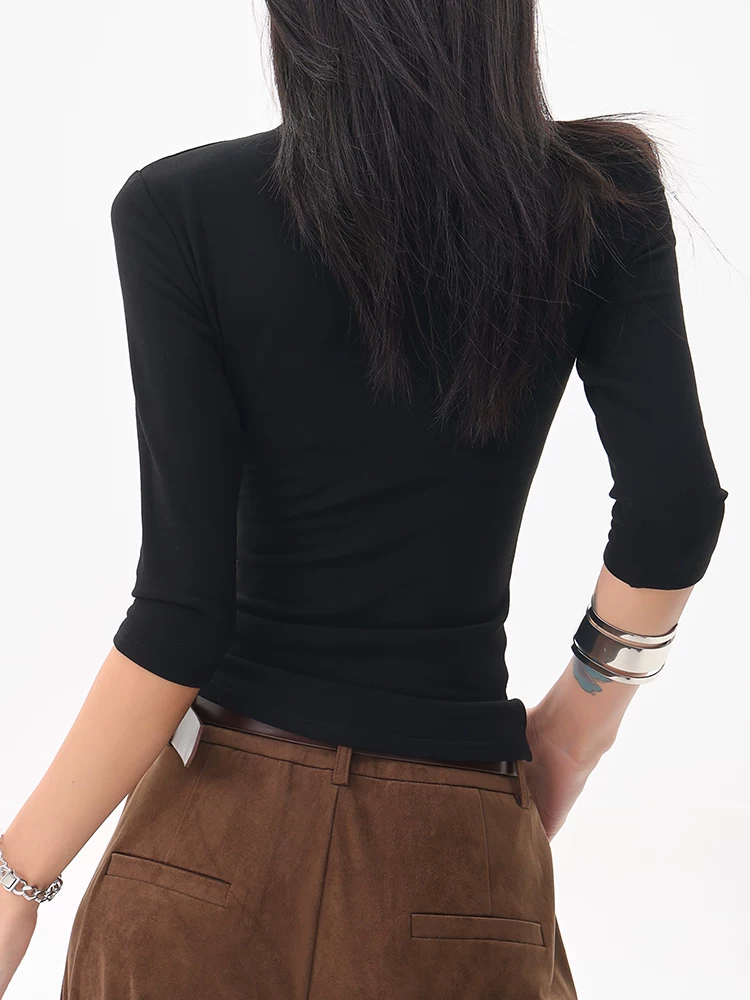 KEN STUDIO đầu mùa thu Áo thun ngắn tay cổ cao nửa cổ màu đen mới dành cho nữ, áo sơ mi trễ vai dáng ôm vừa vặn nửa tay