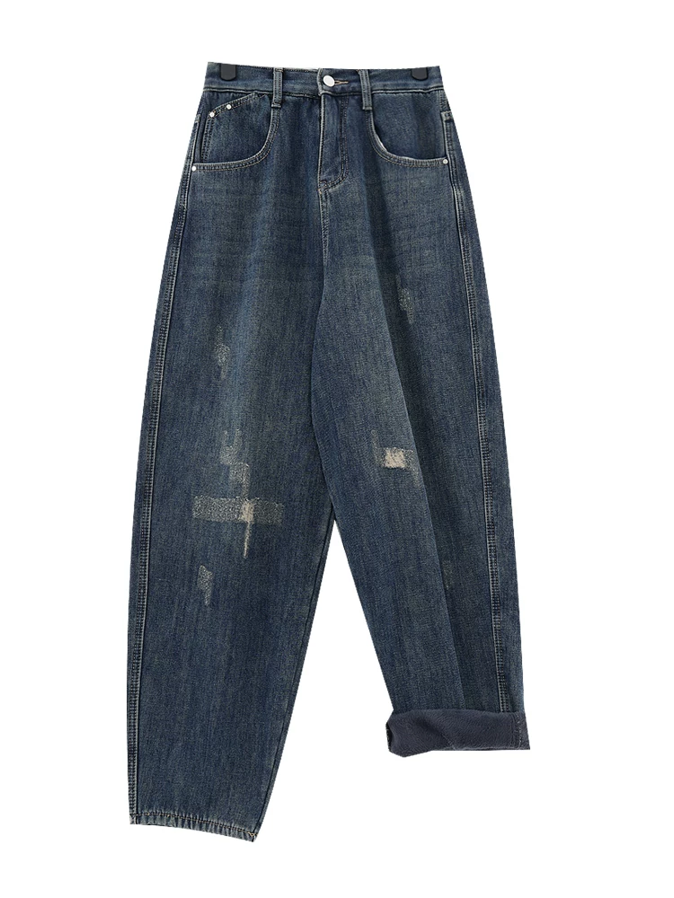 Quần jean harem màu xanh cổ điển của KEN STUDIO dành cho nữ, quần thường ngày dáng ôm dày hình quả cà rốt có lót lông cừu mùa thu đông.