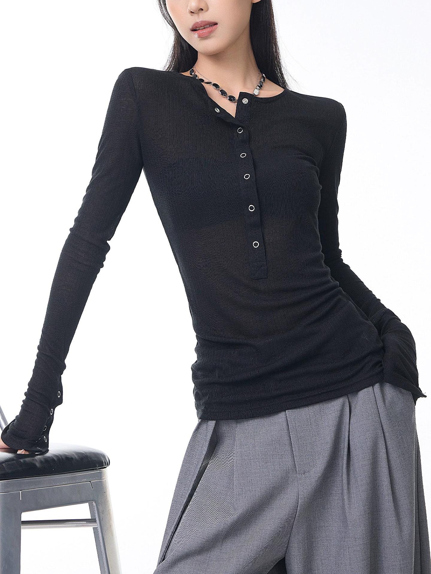 KEN STUDIO Áo thun dài tay dệt kim mới đầu thu dành cho nữ, dáng ôm, áo thun dáng ôm, áo lót, áo lót bên trong hợp thời trang.