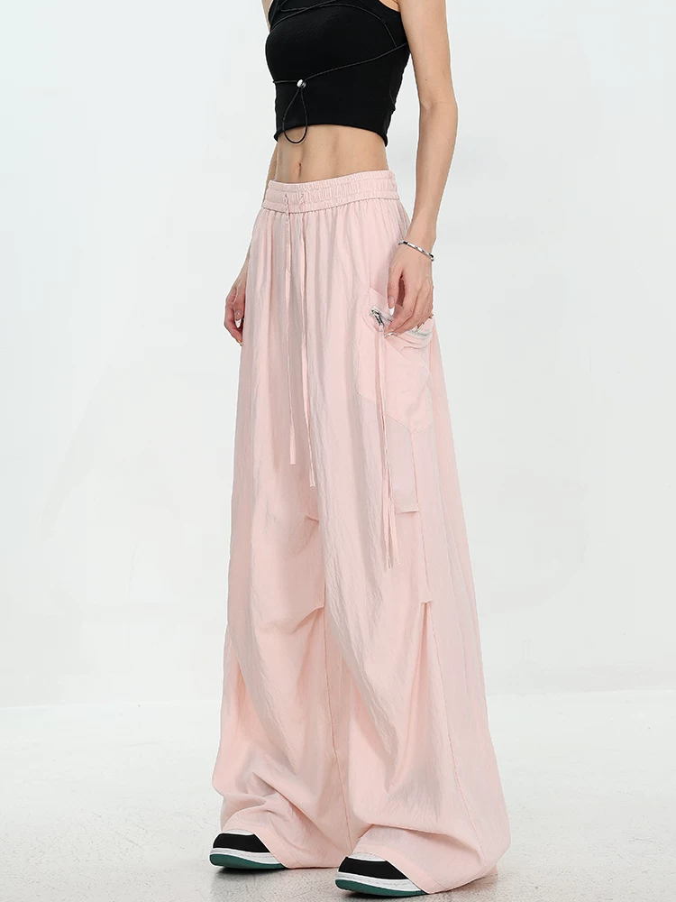 Quần cargo màu hồng thiết kế độc đáo của KEN STUDIO dành cho nữ, quần ống rộng lưng thun mỏng mùa hè.