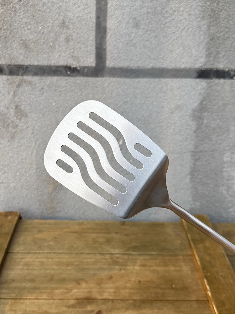 Đặt hàng ngay! Thìa inox 304, thìa chiên, muôi canh, cán gỗ hồng sắc cổ điển, thiết kế hoàn toàn mờ.