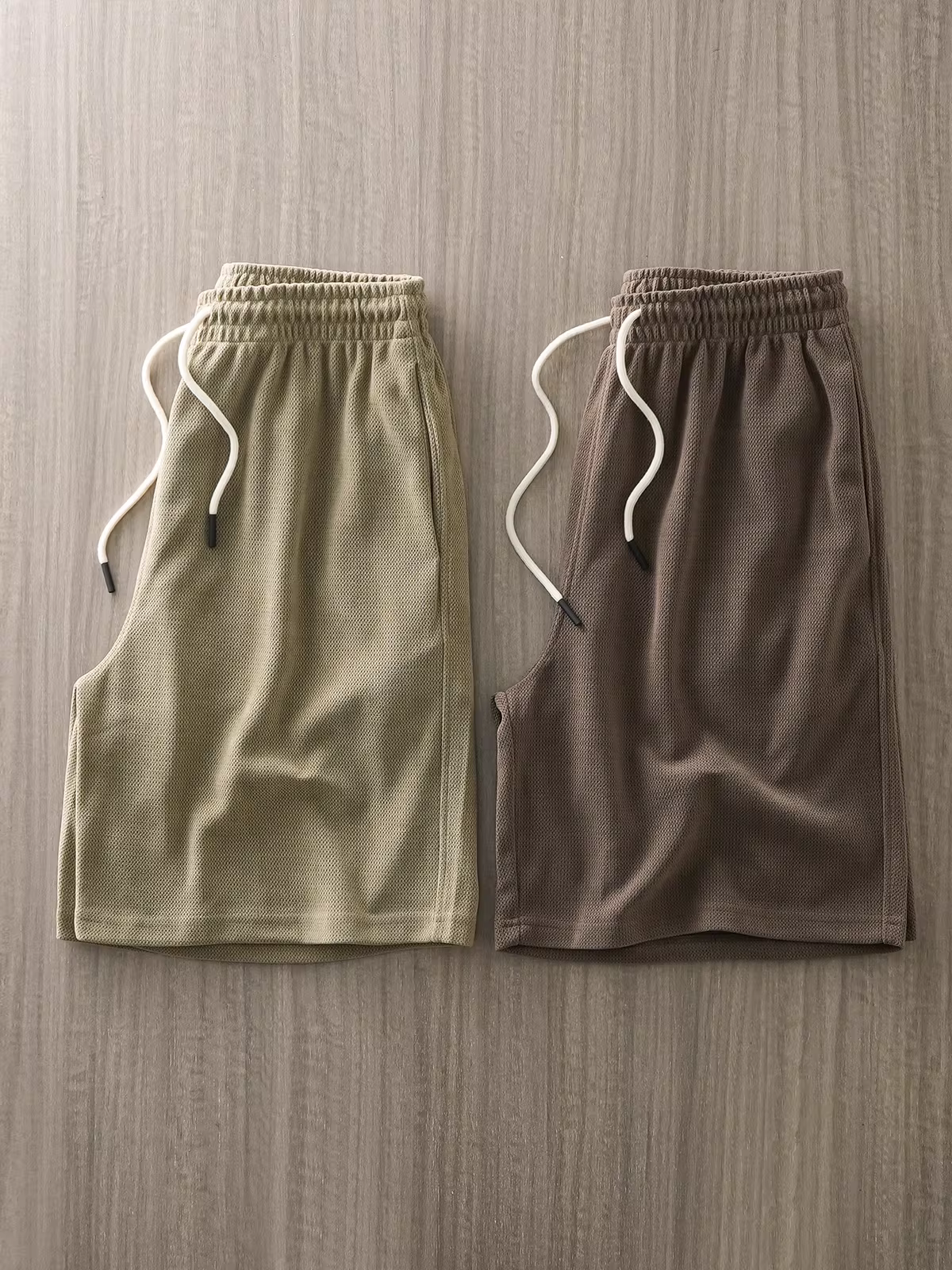 Quần short nam chất liệu chenille dày dặn, kiểu dáng mới hè 2024, phong cách retro Mỹ, dáng rộng, thể thao và cao cấp, kiểu năm phần.