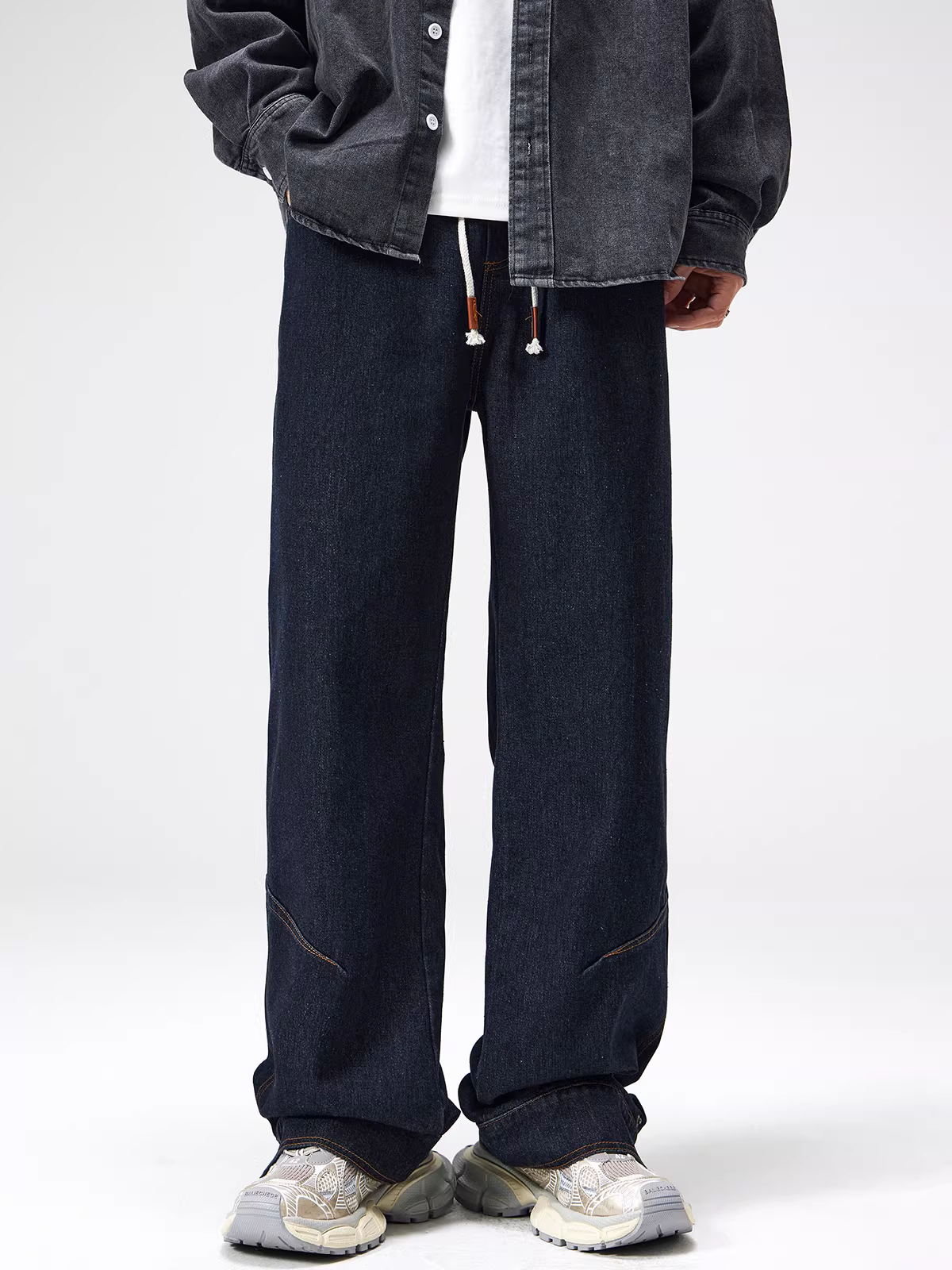Quần jean nam màu xanh đậm, chất liệu dày dặn, kiểu dáng xu hướng đường phố mùa xuân thu, quần ống thẳng, phong cách Mỹ, quần ống rộng, dáng suông.