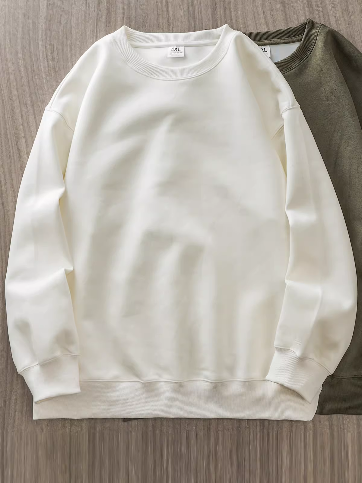 Áo len cổ tròn nam Pure Group 400G chất liệu da lộn dày dặn, phong cách Mỹ, dáng rộng, màu trơn, thích hợp cho mùa thu đông.