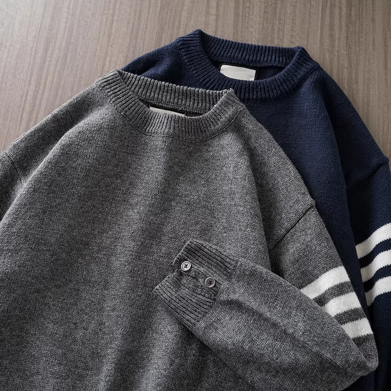 Áo len nam hạng nặng, áo len ba sọc hợp thời trang phong cách Mỹ mùa đông, phong cách giản dị, dày dặn để giữ ấm, áo dệt kim cổ tròn.