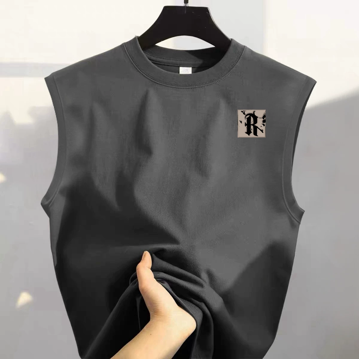 Cửa hàng~ Quần áo xuất khẩu có mác cắt, áo vest thể thao thường ngày kiểu Mỹ mới giá rẻ cho nam và nữ, hợp thời trang.