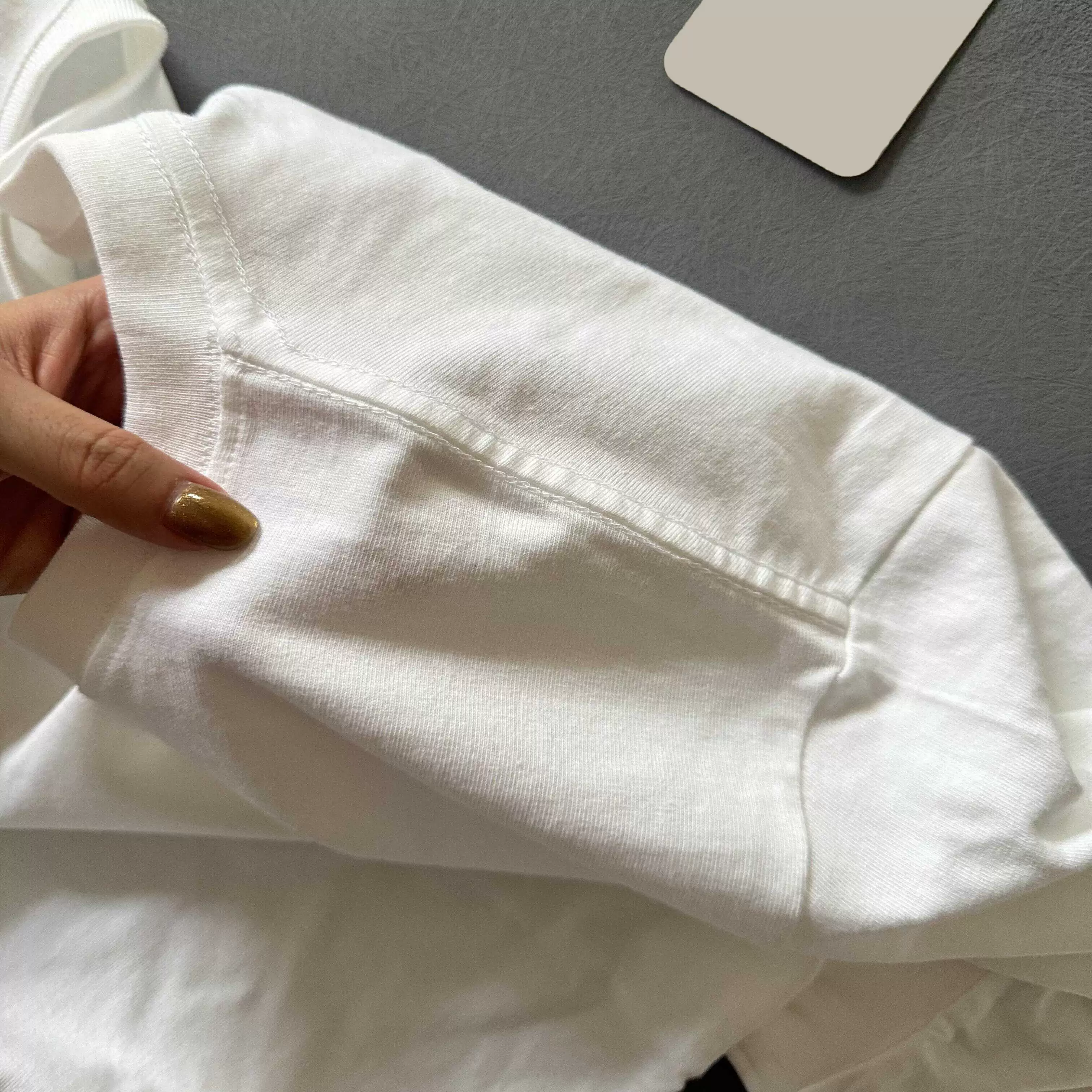 Outlet~ Áo thun dài tay chất liệu cotton nguyên chất, kiểu dáng Mỹ, màu trơn, đa năng, thích hợp mặc mùa thu đông, hàng xuất khẩu thương hiệu.