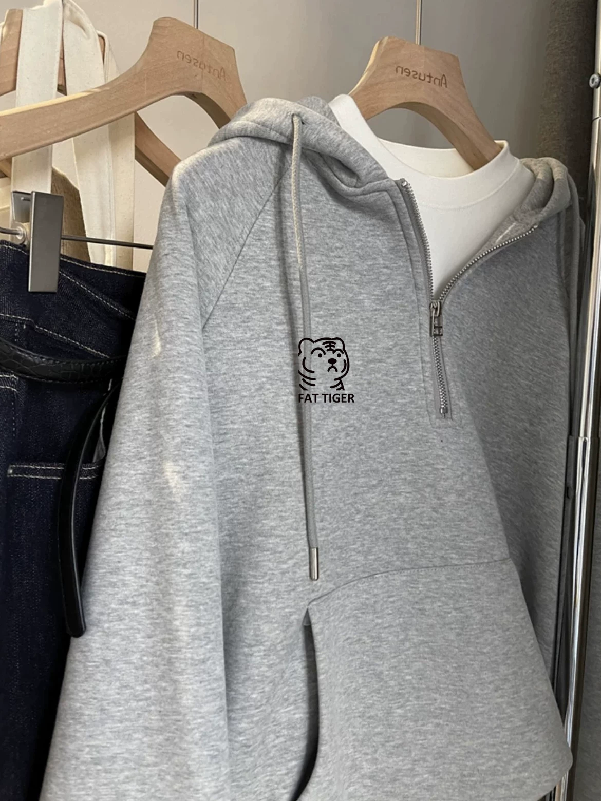 Outlet~ Hàng xuất khẩu thanh lý, đồ giá rẻ, kiểu dáng mới lạ, áo hoodie unisex đa năng mùa thu, thời thượng