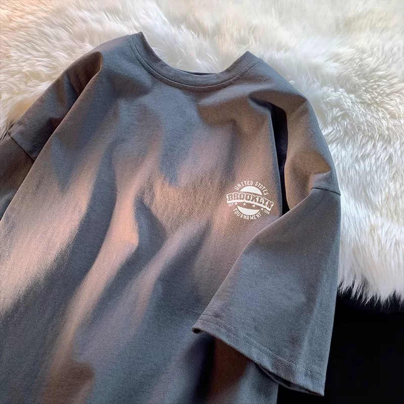 Giảm giá đặc biệt~ Hàng xuất khẩu dư thừa, hàng giảm giá, áo thun ngắn tay in hình cotton nguyên chất đơn giản mới dành cho cặp đôi nam nữ.