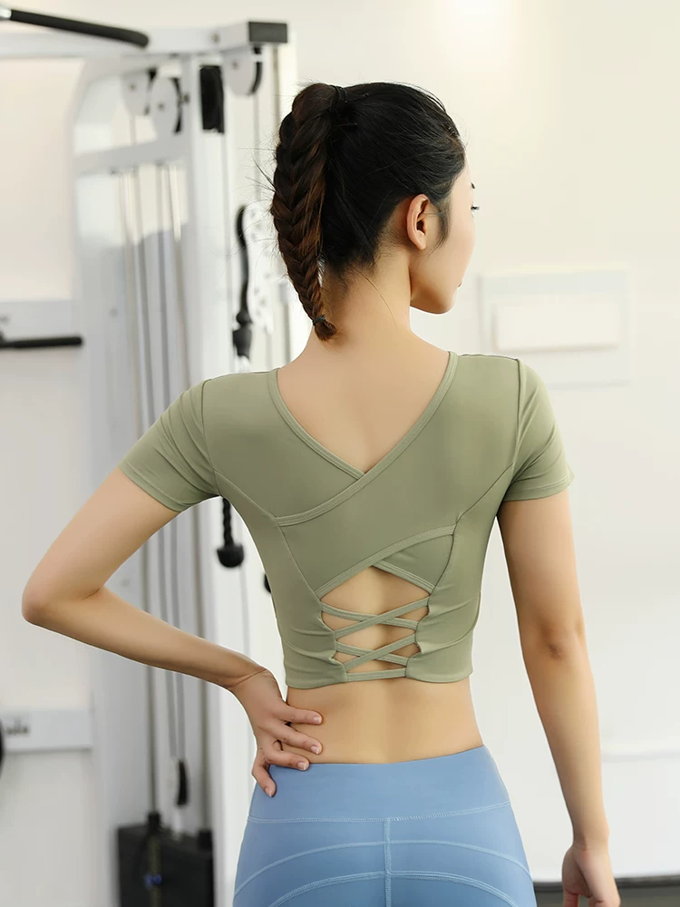 Áo thể thao nữ ngắn tay, kiểu croptop, lưng chéo gợi cảm, chất liệu nhanh khô, có mút ngực, dùng cho tập gym, yoga, áo thun.
