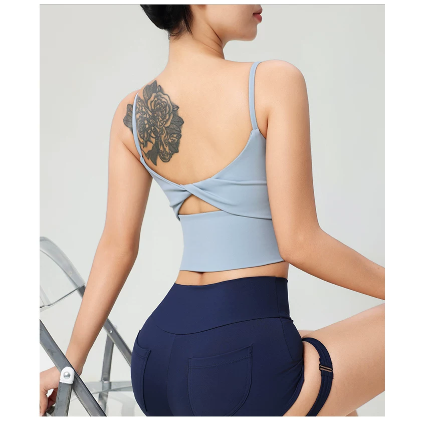 [Bộ sưu tập hàng thanh lý] Áo thể thao nhanh khô, thoáng khí, áo tập yoga, quần short tập thể dục dành cho nữ.