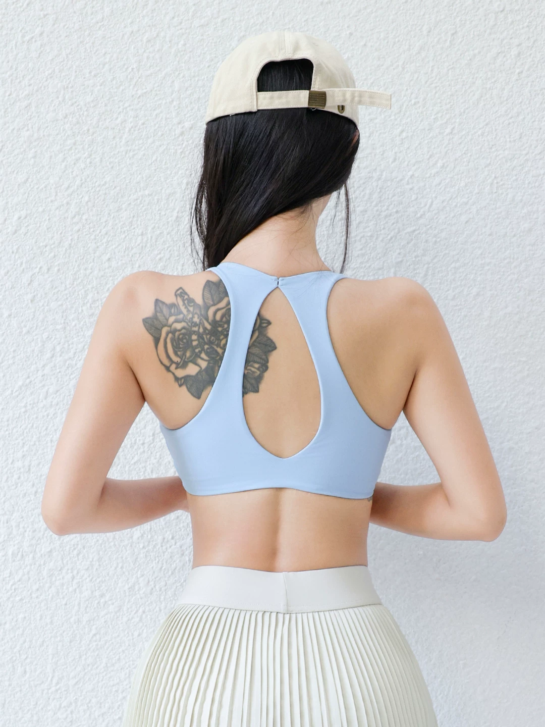 Áo ngực tập yoga phong cách Âu Mỹ dành cho nữ, cổ yếm, lưng đẹp, đồ lót chạy bộ và tập thể dục, áo ba lỗ thể thao nâng ngực gợi cảm, độ đàn hồi cao, mới.