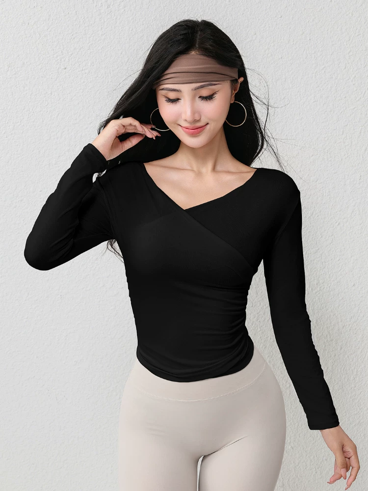 Áo thể thao Jiumai Yipin dành cho nữ, trang phục tập yoga cổ chữ V, trang phục chạy bộ bên trong, trang phục tập thể dục dài tay, ôm sát, phong cách thu đông.